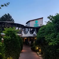 Restaurant Akua Garden