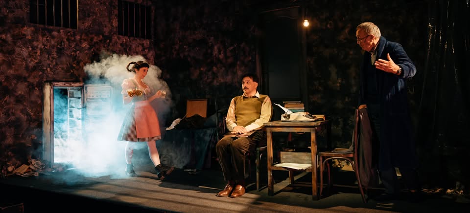 premieră: Mein Kampf ( de George Tabori, r. Marcel Bélai)