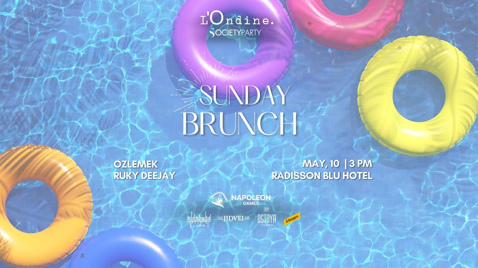 SUNDAY BRUNCH at Radisson Blu Pool