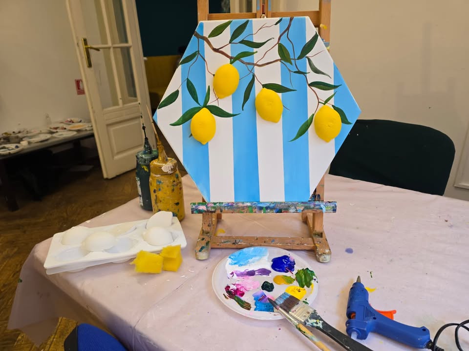 WINE & PAINT: LEMON RELIEF ART
