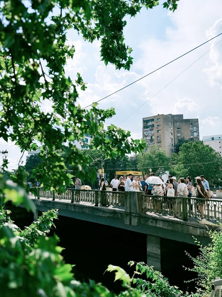 DÂMBOVIȚA + COTROCENI = TUR