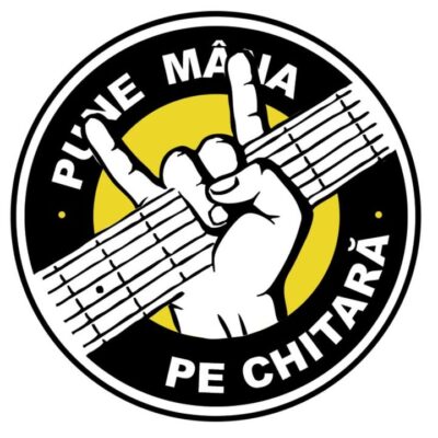 Pune mana pe chitara