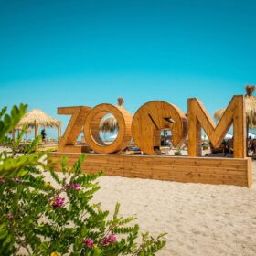 ZooM Beach